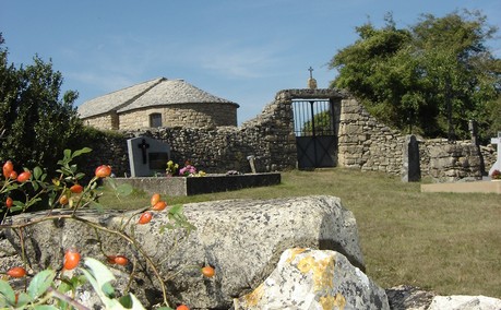 Chapelle Saint Martin vue du cimetière